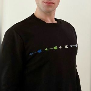 Men’s Embroidered Arrows Sweater